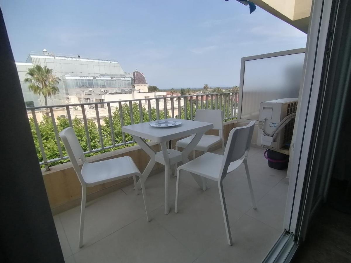 Residence L'Emilia Hyères Exteriér fotografie